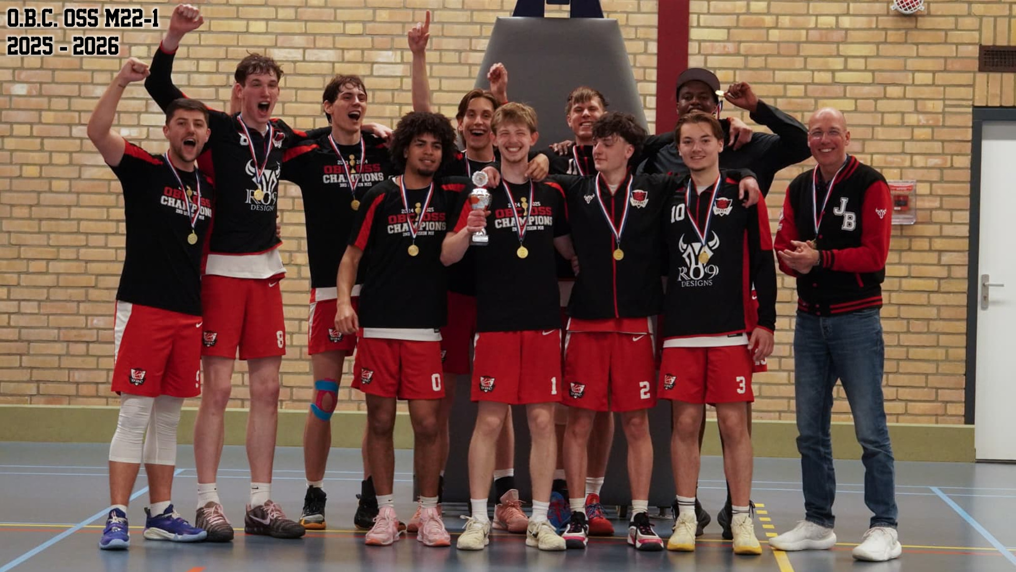 O.B.C. Oss M22-1 kampioenschapshirts