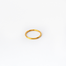 Charlotte ring ♥ hammered gold