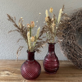 Set 2 vaasjes en kandelaar  van glas rood incl.bloemetjes