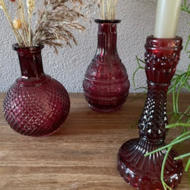 Set 2 vaasjes en kandelaar  van glas rood incl.bloemetjes