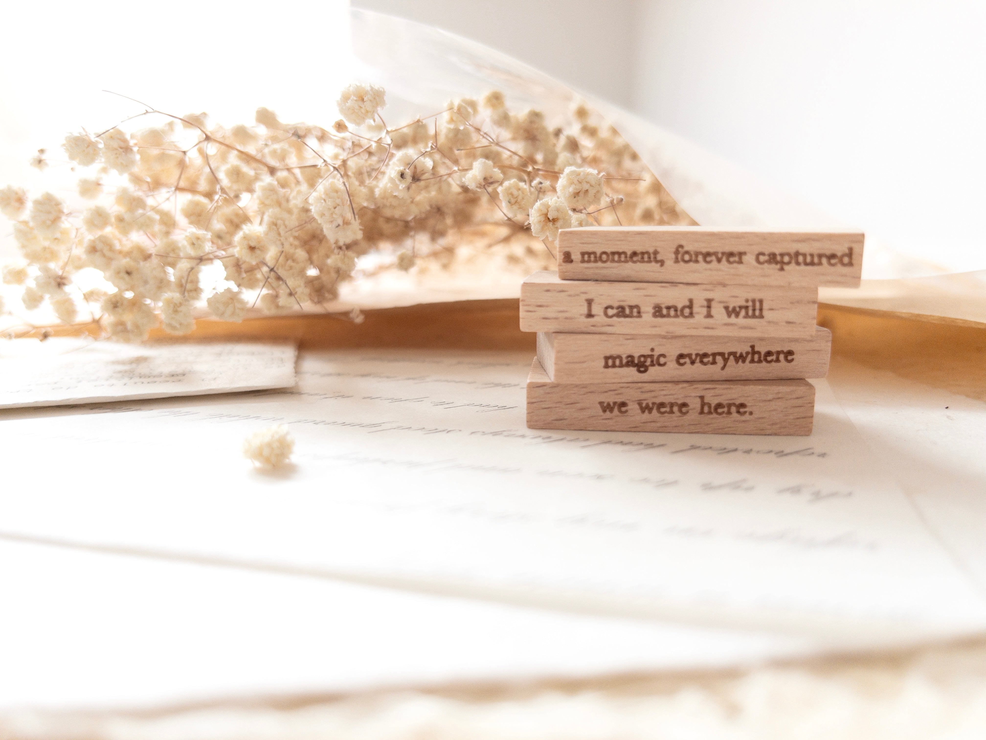Crea with Gaby - Stempel - A moment forever captured