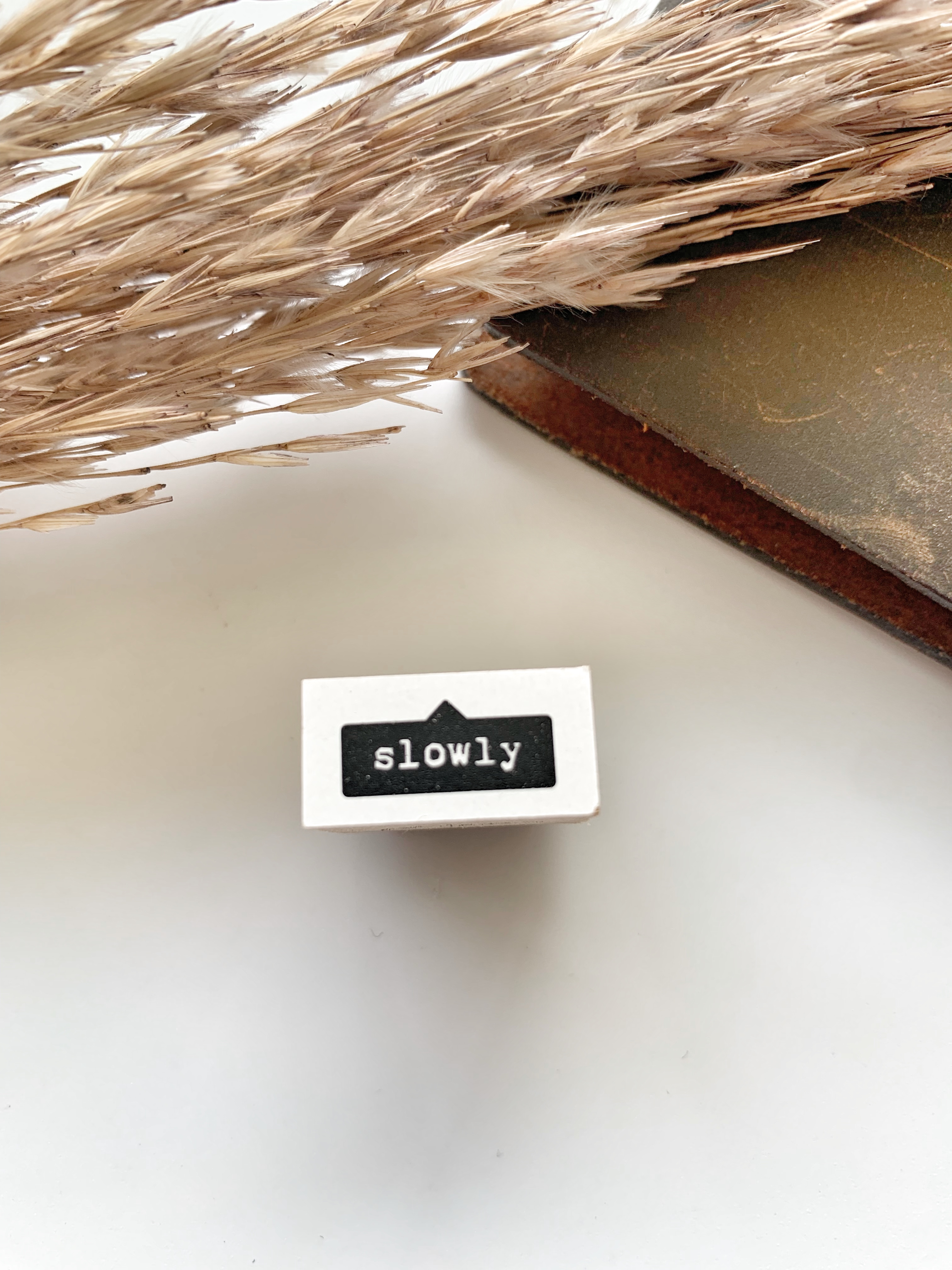 Pion stempel Slowly