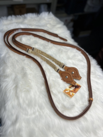 GVR reins met rawhide en concho's