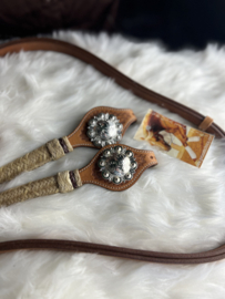 GVR reins met rawhide en concho's