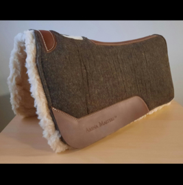 Arena Masters felt and wool pad ergonomisch