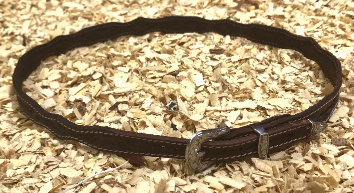 Cowboy hoed hatband scalloped leaf
