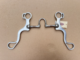 Cavalry showbit met correctional mouthpiece