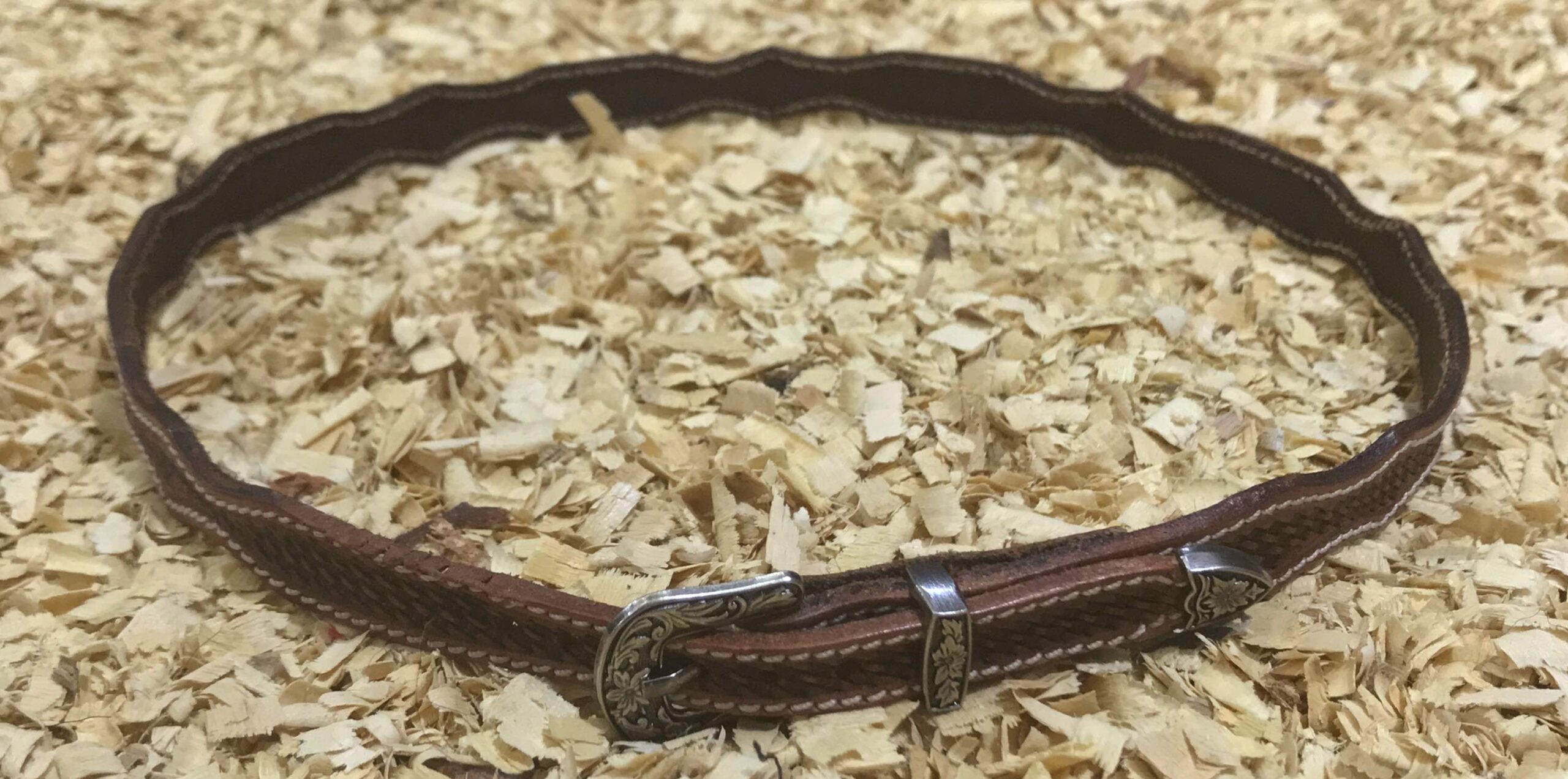Cowboy hoed hatband scalloped baby basket