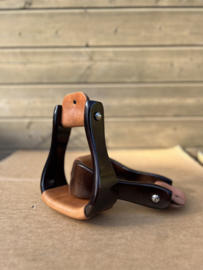 Luxe donkeren houten westernbeugels