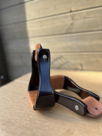 Luxe donkeren houten westernbeugels