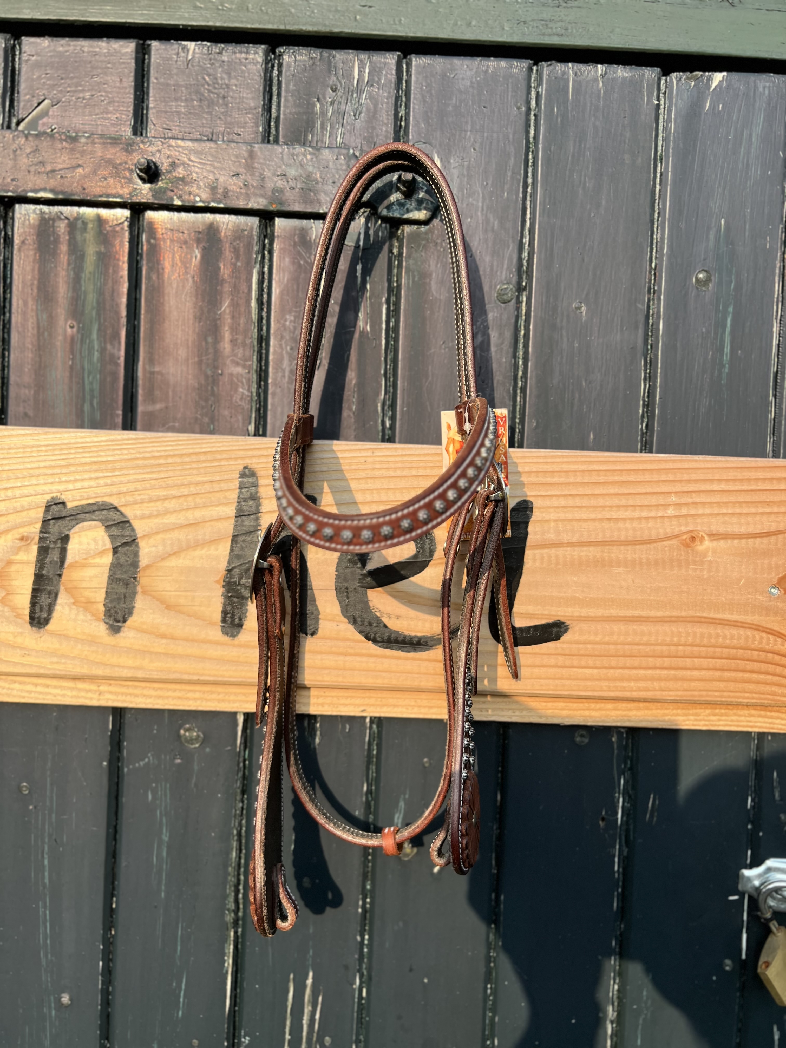 Western showhoofdstel studs