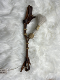 Kinriem /curbstrap rawhide with tossel