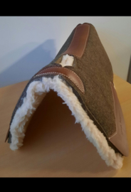 Arena Masters felt and wool pad ergonomisch