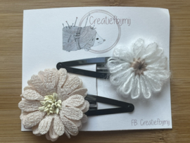 Wit/beige bloemen