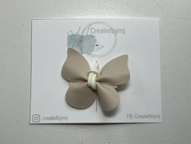Beige vlindertje