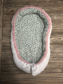 Poppennestje zelf samen te stellen qua kleur