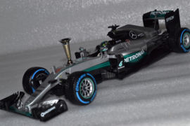 Nico Rosberg Mercedes AMG Petronas MGP-W07 race car demo run 2016 season