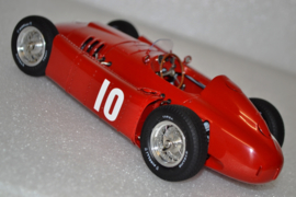 Eugenio Castellotti Lancia D50 race car Pau Grand Prix 1955 season