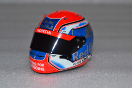 Pierre Gasly Scuderia Toro Rosso helmet 2019 season