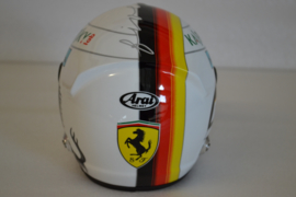 Sebastian Vettel Scuderia Ferrari helmet 2018 season