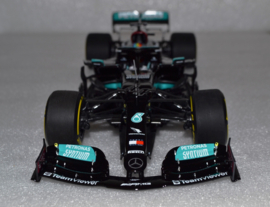 Lewis Hamilton Mercedes AMG Petronas MGP-W12 race car Qatar Grand Prix 2021 season