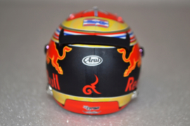 Alexander Albon  Red Bull Honda helmet 2020 season