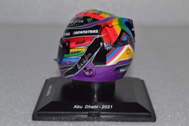 Lewis Hamilton Mercedes AMG Petronas mini helmet Abu Dhabi Grand Prix 2021 season