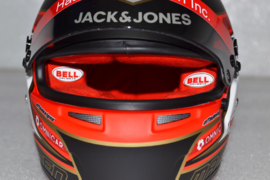 Kevin Magnussen HAAS Ferrari helmet 2019 season