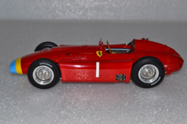 Juan Manuel Fagio Scuderia Ferrari D50 race car German Grand Prix 1956 season