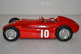 Eugenio Castellotti Lancia D50 race car Pau Grand Prix 1955 season