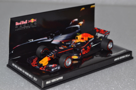 Max Verstappen Red Bull TAG Heuer RB13 race car Australian Grand Prix 2017 season