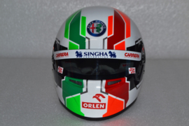 Antonio Giovinazzi Alfa Romeo Orlen helmet 2021 season