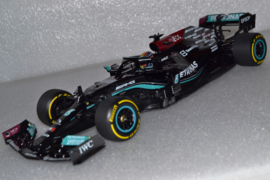 Lewis Hamilton Mercedes AMG Petronas MGP-W12 race car Qatar Grand Prix 2021 season
