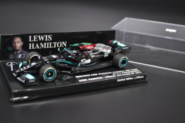 Lewis Hamilton Mercedes AMG Petronas MGP-W12 race car Brazilian Grand Prix 2021 season