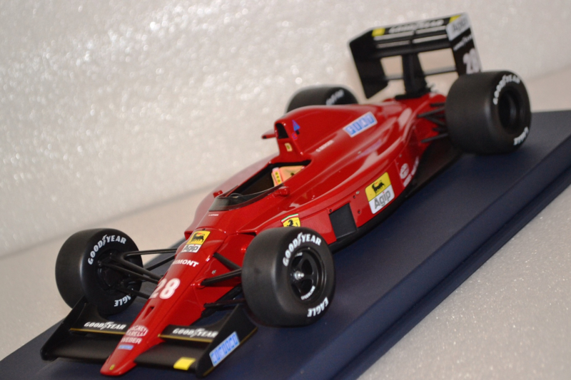karavan yer danışman  Gerhard Berger Ferrari F1-89 race car Portugese Grand Prix 1989 season |  1/18 Looksmart | frisianmodelcarshop formula racing Bell mini Helmets