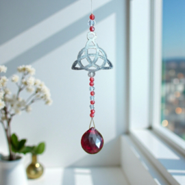 Suncatcher Triguetra 'Rood'