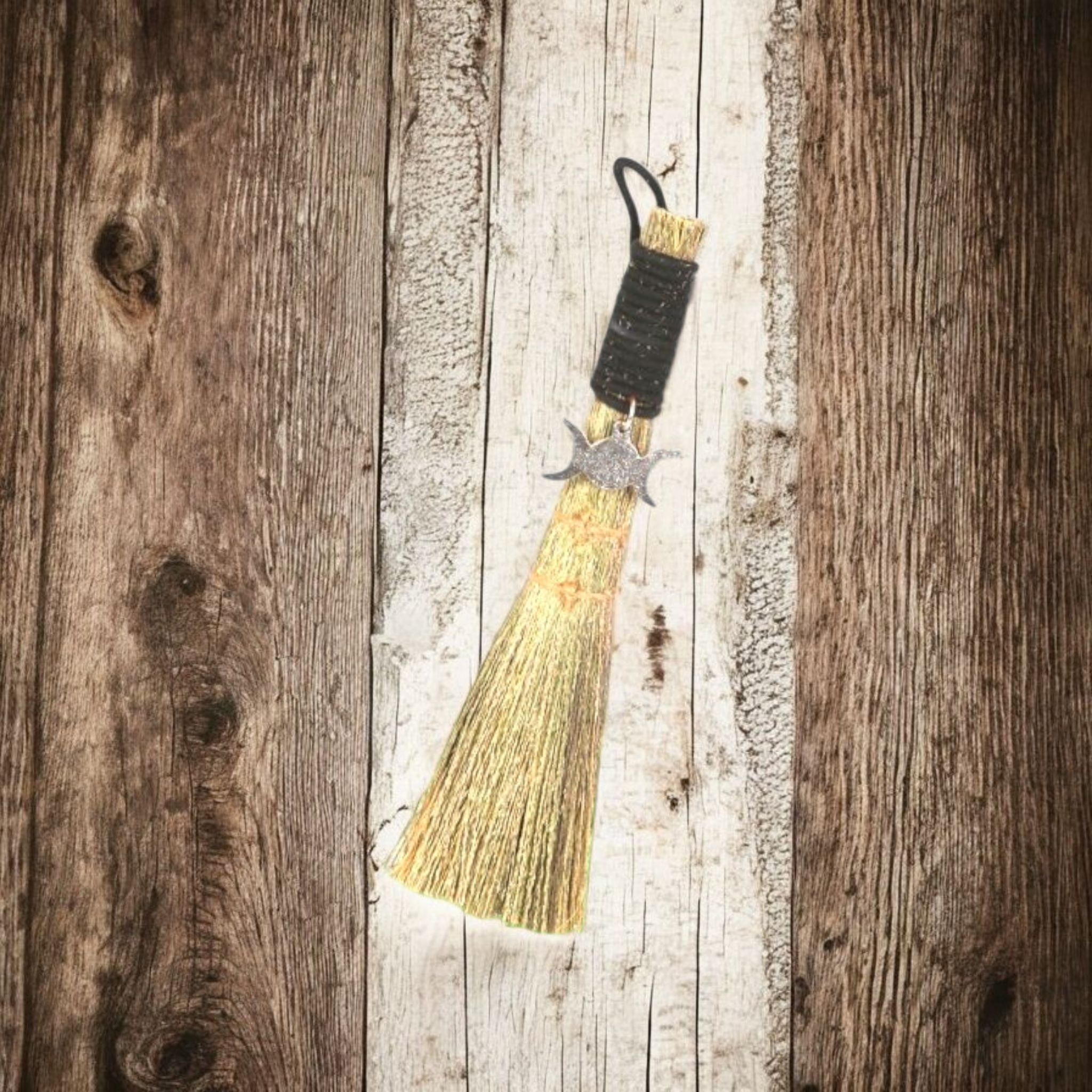 Broom Triple Moon