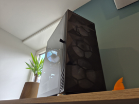 X3 Mesh RGB | RTX 4060 8GB, i5 10400F, 32GB DDR4, 1TB SSD | RGB!