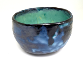 Chawan eeuwig kwetsbaar