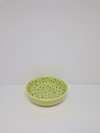 Spinkom geel met groene stippeltjes