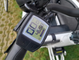 Urban Arrow Bosch Active Plus 400Ah accu, wit incl. Lockride accubeveiliging  en Tracefy tracker