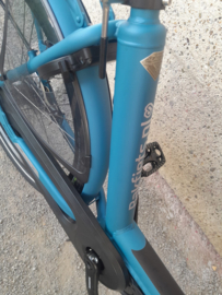 Bakfiets.nl Cruiser Short, Mat Petrol Blue, Shimano 7-speed naaf, Rollerbrake remmen, Shimano 6100 middenmotor,  Accu 418Wh, Shiny koplamp, Cruizer Selle Royal zadel