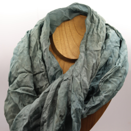 Zijden sjaan groen blauw gewolkt   45x180