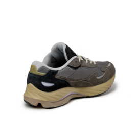 Mizuno - Wave Rider Beta - Quiet Shade / Black / Magnet