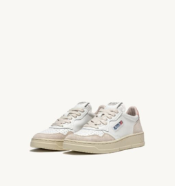 Autry LS37 medalist low leather suede white/ powder