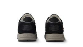 KARHU ARIA 95 – Caviar / Vintage Khaki F803118