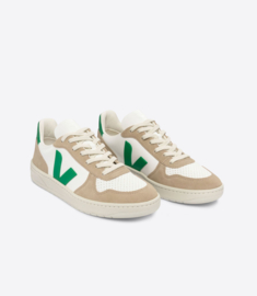 Veja V-10 chromefree leather extra white emeraude sahara