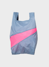 Susan Bijl the new shopping bag fuzz & fluo pink medium
