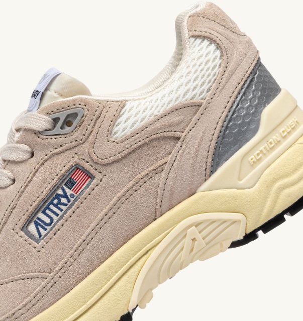 Autry - UM03 - Hyperway - Suede