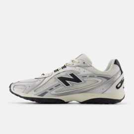 New Balance - 204L - Silver Metallic / Black